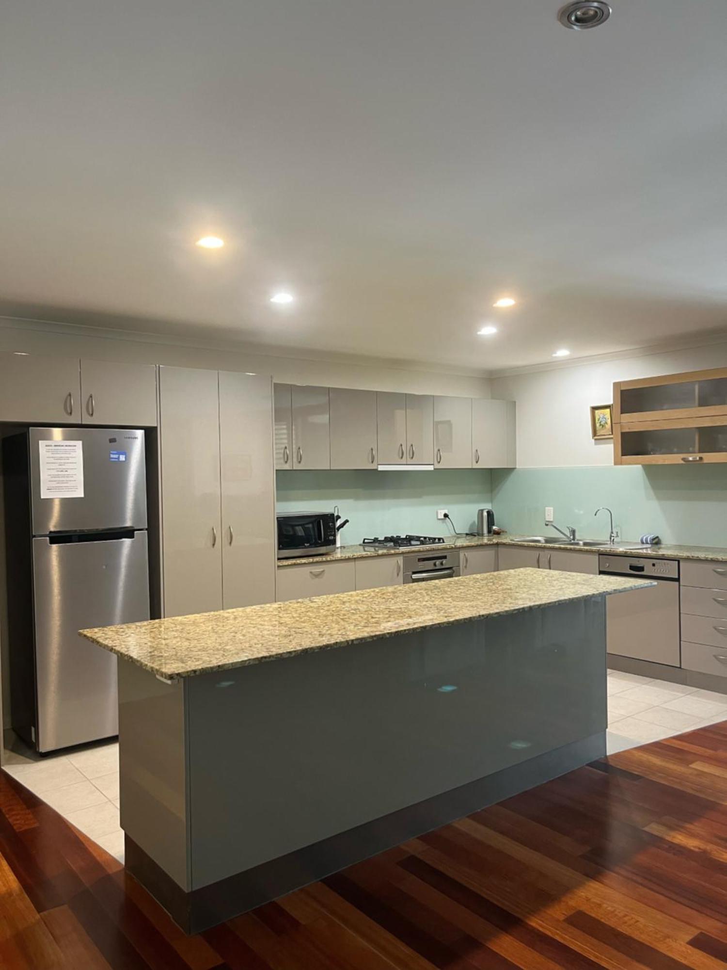 The Village Holiday Apartments At Burleigh Heads Gold Coast Exterior photo